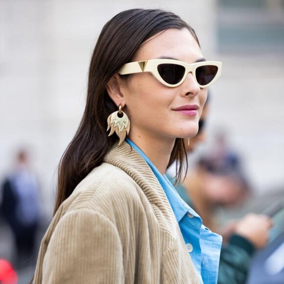 Bottega Veneta BV1176S 007 Sunglasses Green Cat Eye Frame, Green Lenses - Picture 8 of 11